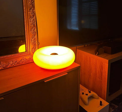 Lampe orange Donut tactile USBC plastique diamètre 28cm
