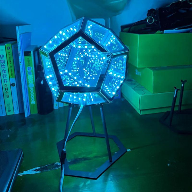 lampe led infinie dodecaedre rgb trépied bleu