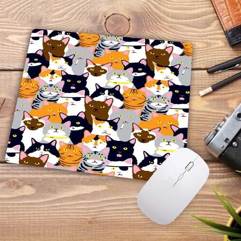 tapis de souris chat multitude